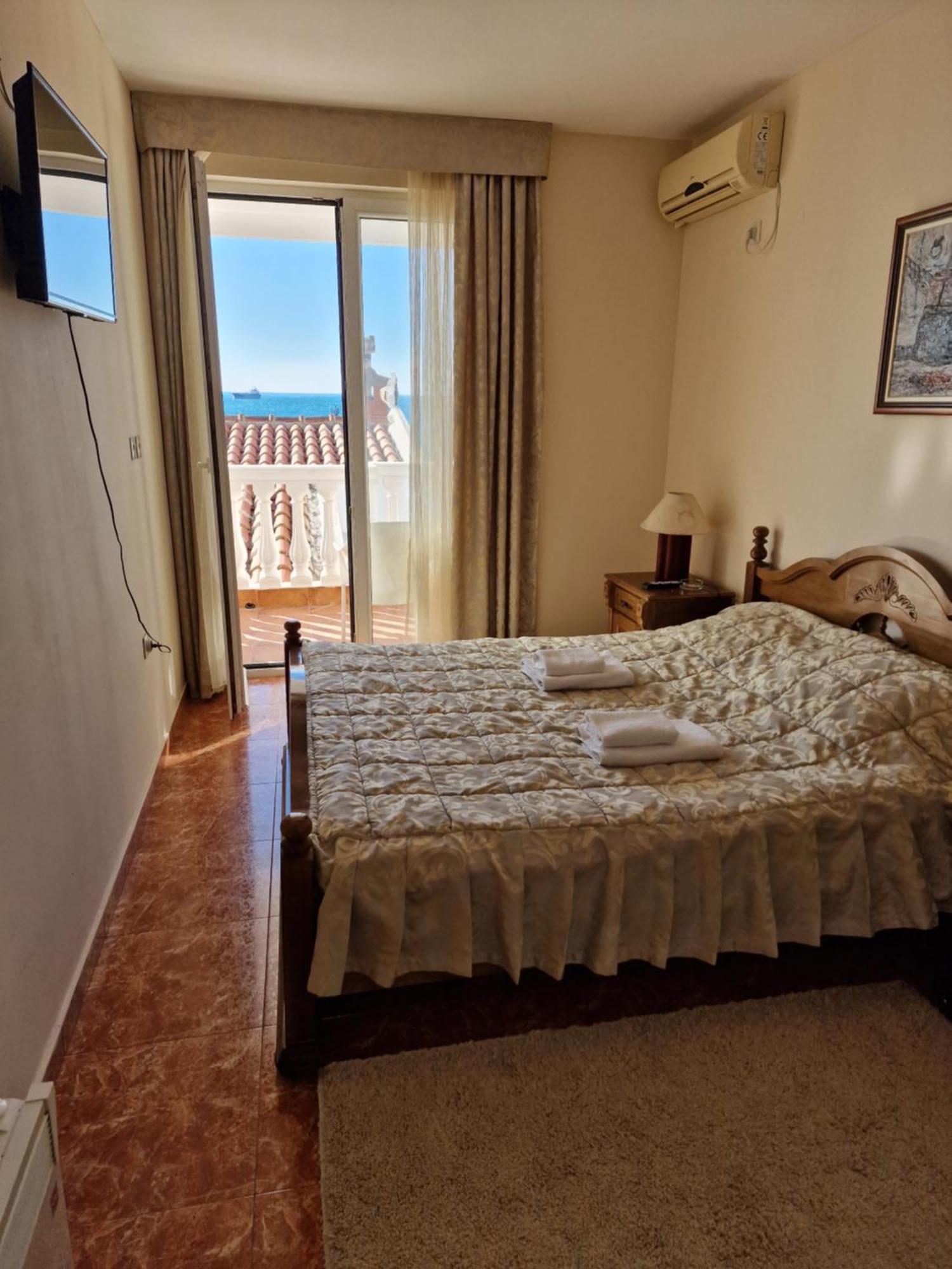 Villa Izvor 苏托莫雷 外观 照片