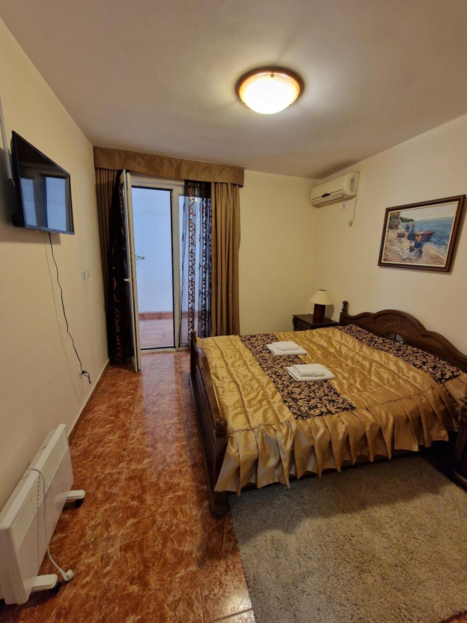 Villa Izvor 苏托莫雷 外观 照片